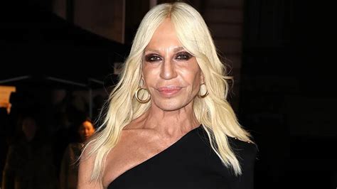 dove abita donatella versace|donatella versace wikipedia.